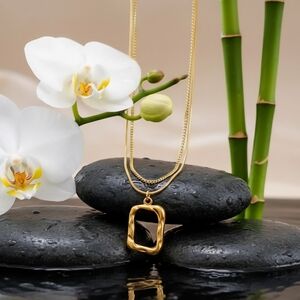 Layered 18K Gold Rectangle Pendant Necklace Set Quiet Luxury Minimalist Chic